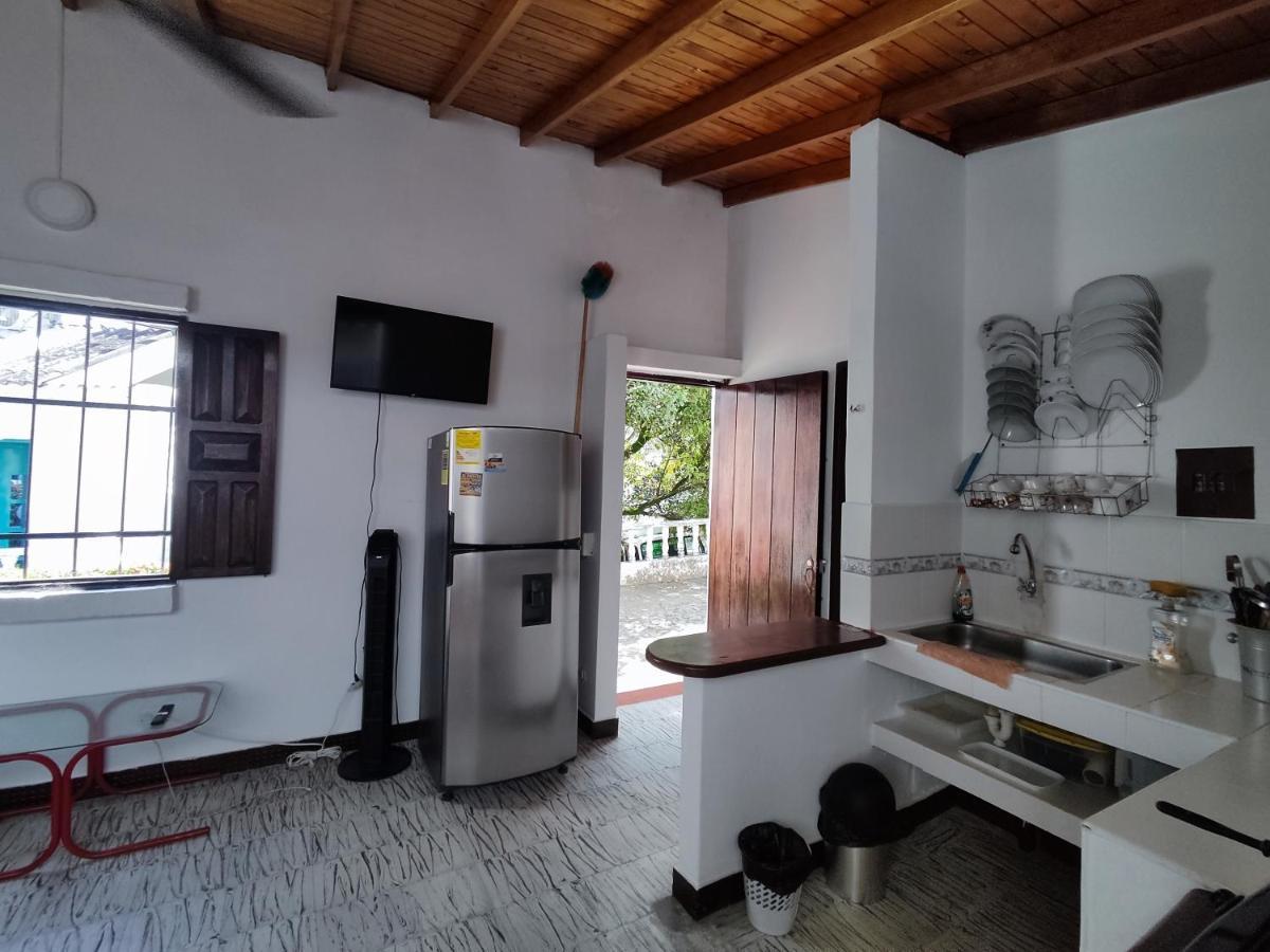Cabana 52 En La Aldea Doradal Santorini Colombiano 外观 照片